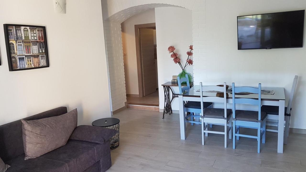 Apartmani Jolly Porec: Blizu Centra I Mora Dış mekan fotoğraf